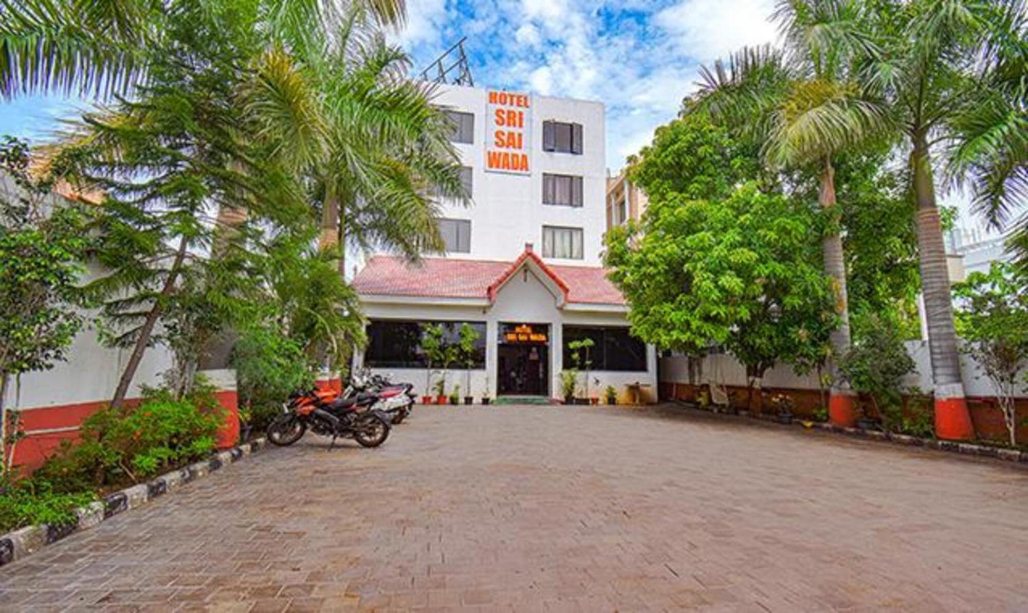 Hotel Shirdi Sai Wada Zewnętrze zdjęcie