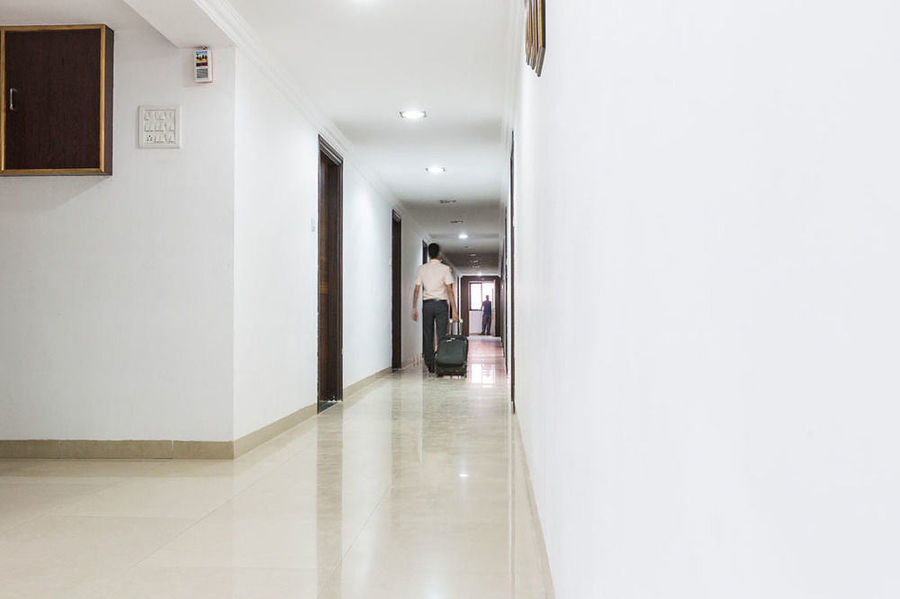 Hotel Shirdi Sai Wada Zewnętrze zdjęcie